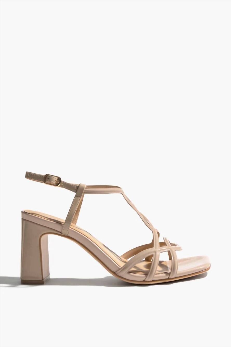 NEW REGARDE LE CIEL women's chelly sandals in patent nude